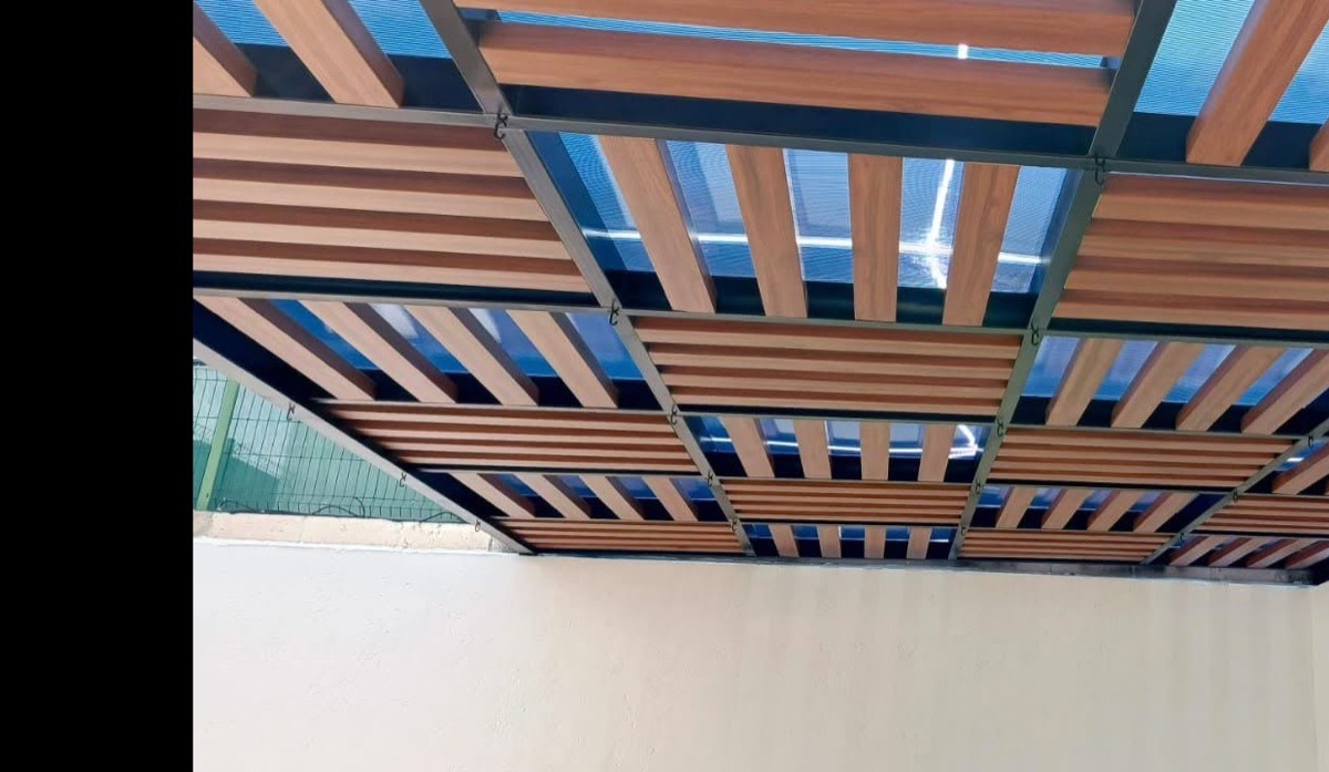 Pérgola de mosaico